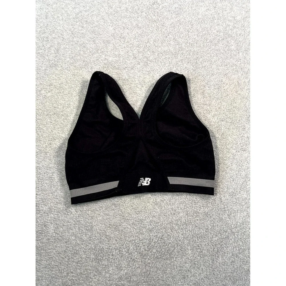 New Balance Sports Bra Womens Medium Black Nylon Stretch Athletic‎ Workout Gym
